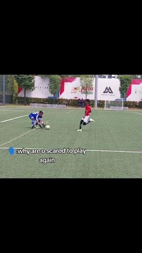 惡劣！這孩子可以終身禁止踢足球了