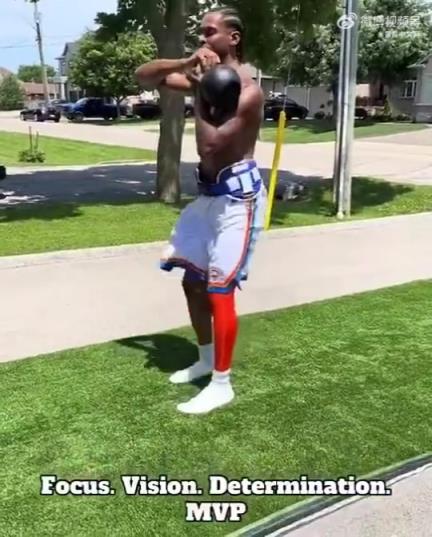 休息時間也在練！SGA就是集專注、信念和決心于一身的MVP球員